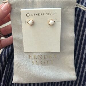 Kendra Scott Logan earrings